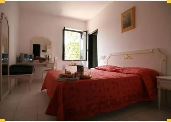 Vecchio Convento 2*